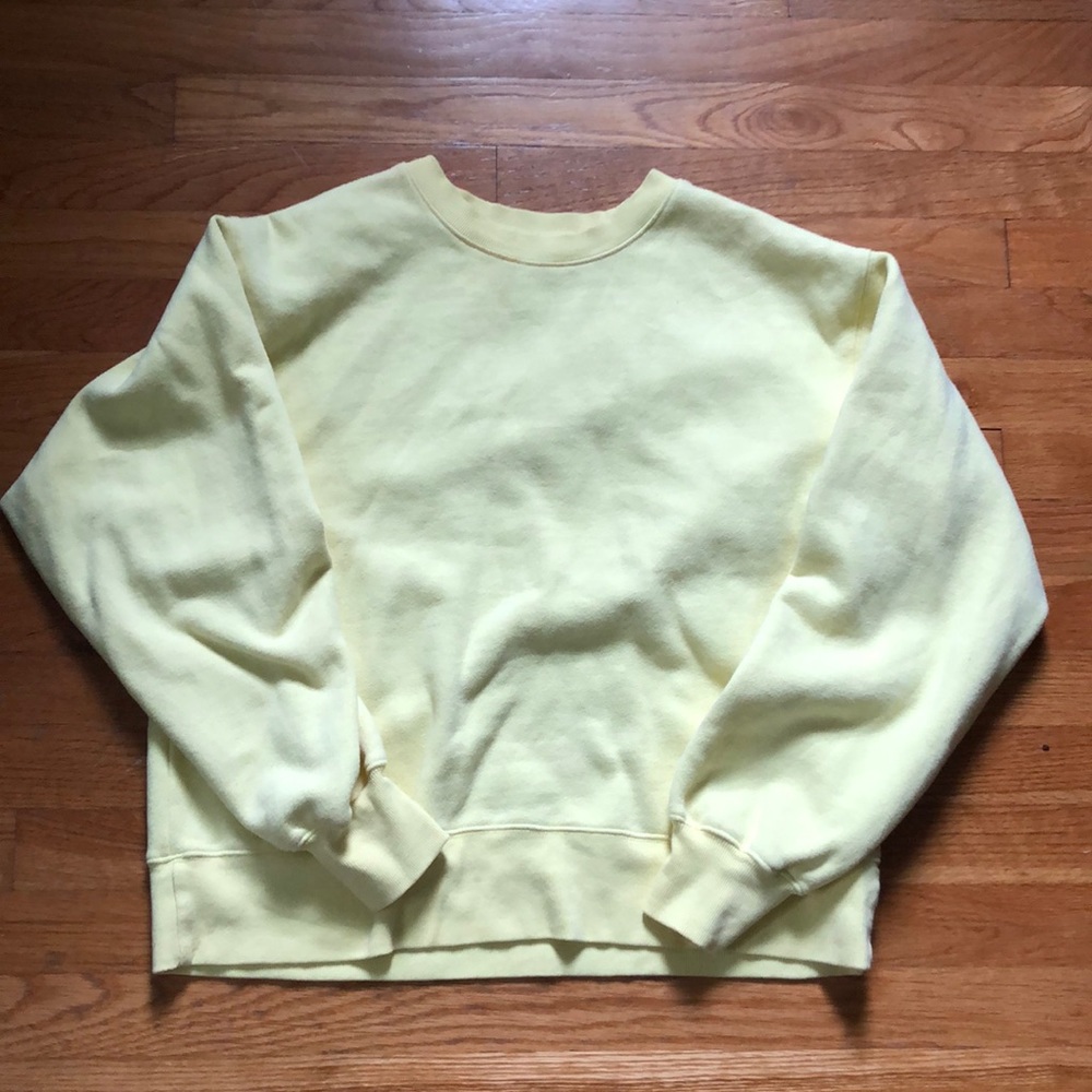 Aritzia yellow sweatshirt, size 1